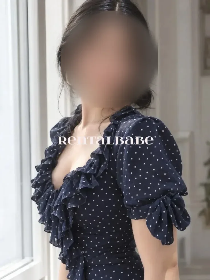 Varanasi Lahartara all area call girl 𝟴𝟳𝟴𝟵𝟲𝟬𝟭𝟱𝟳𝟭 safe and private serv
