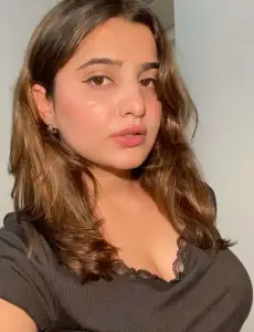 Nashik CALL GIRL❣️ 𝟴𝟮𝟴𝟮𝟬𝟮𝟳𝟴𝟳𝟭 ❣️CALL GIRL IN ESCORT SERVIC - Call Girls in Nashik