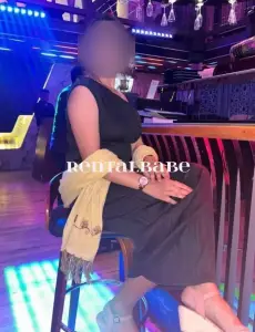 Cash payment vip escort service provider call 🤙 I - Call Girls in Sudama nagar, Indore