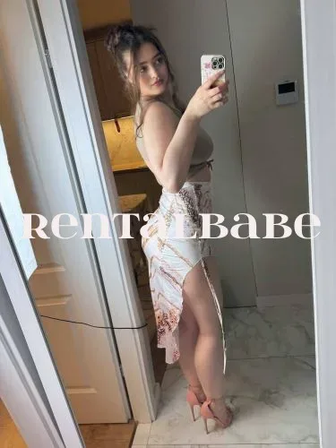 Model Escort in Mumbai Mumbai Call Girls Female Escort Service in Mumbai