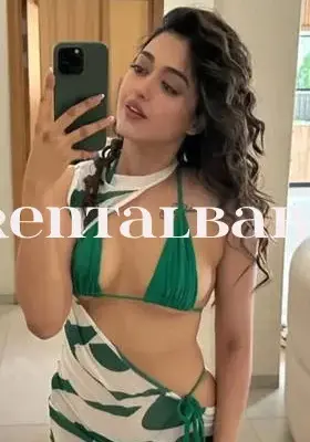 Priya singh