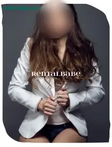 YounG_Call Girls In Gaur City Noida 8448079011 Escort Service In Noida - Call Girls in Noida