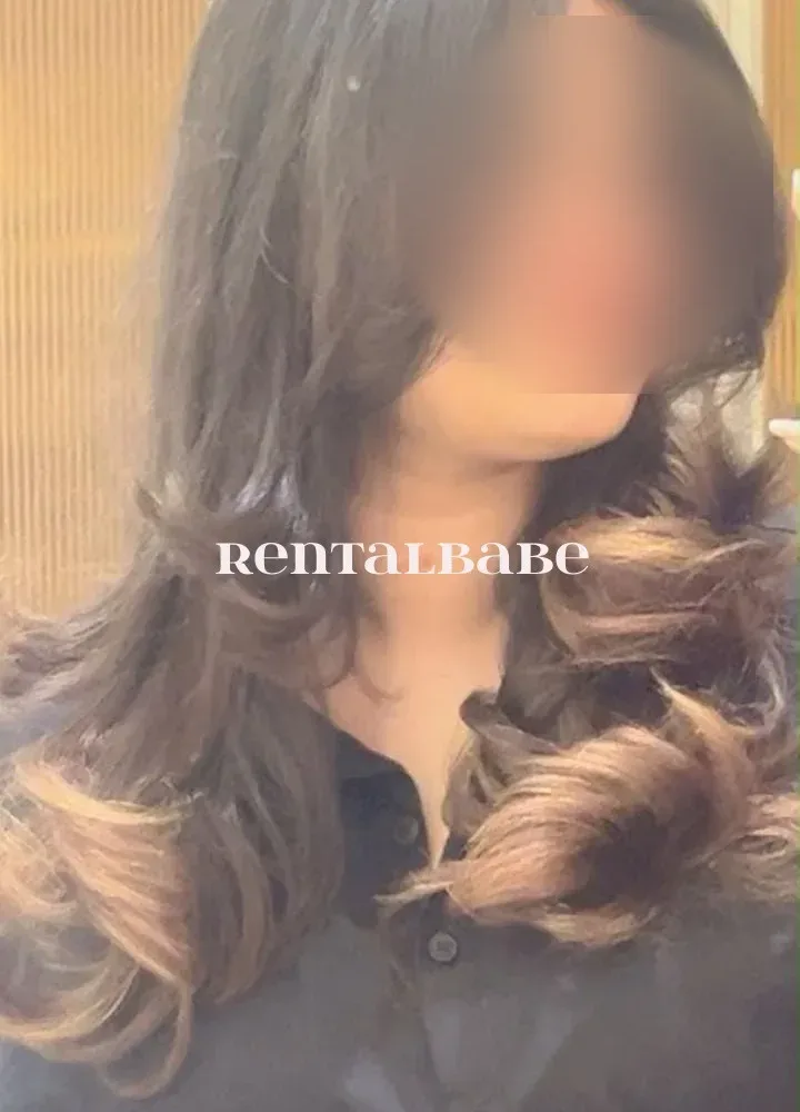 Hi, gentlemen,💋 Your dream sexy girl is here!!!💋 I have a cute face with sweet