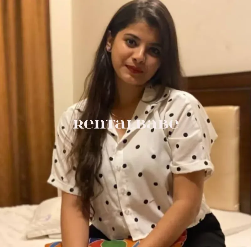 Simran Singh 24/7 active profile High college girl