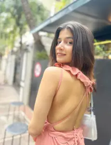 @Call #Girls IN >Ghaziabad kaushambi Metro - Call Girls in Vaishali, Ghaziabad