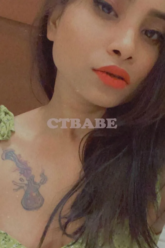 Get girlfriend experience with sexy erotic girl