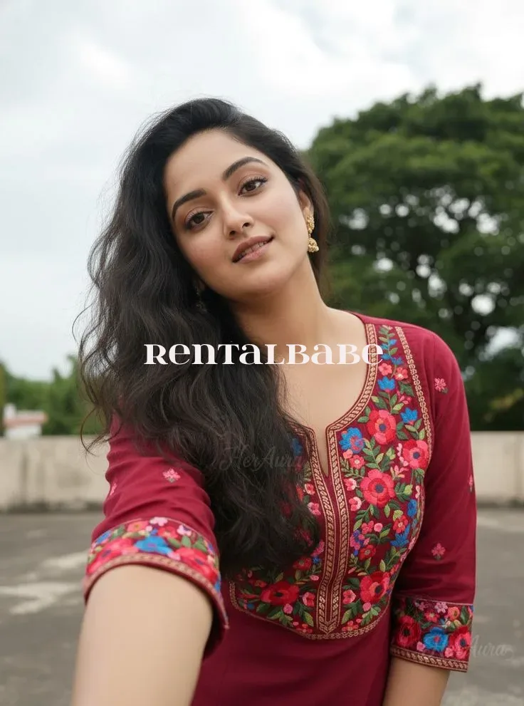 Hathras CALL GIRL❤️ 𝟗𝟐𝟗𝟔𝟬𝟒𝟏𝟖𝟏𝟖 ❤️ CALL GIRL IN ESCORT