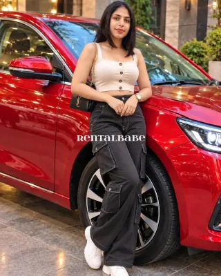 NISHA BEAUTIFUL PROF
