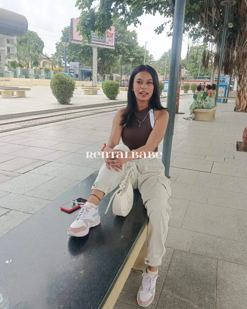 VIP Call Girls Escorts In Pari Chowk Noida 7669021418- Book Sexy Escort