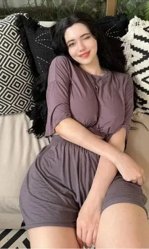 ViP_ Call Girls In Saket Delhi NCR꧁9999815811꧂Escort Service