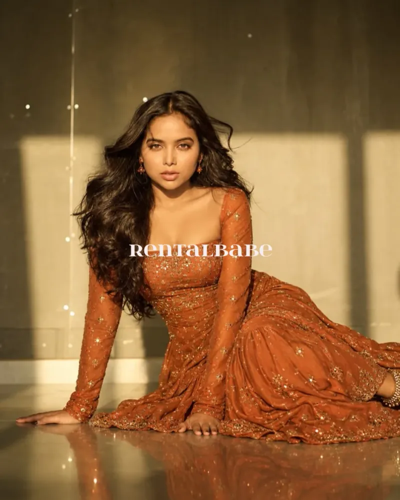 Varanasi Escorts Service Offers Genuine Call Girls
