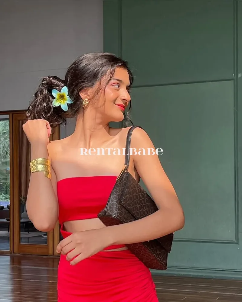 PARK CIRCUS CALL GIRL OYO HOTEL 9234433162 CALL GIRLS ESCORT SERVICE