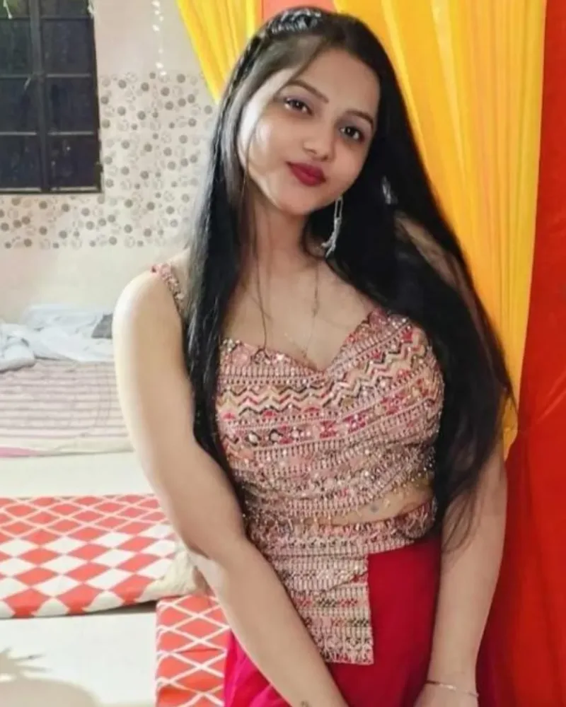 Zirakpur CALL Girl ❤️low budget☎️ 𝟳𝟰𝟯𝟵𝟮𝟬𝟰𝟬𝟭𝟱 ☎️❤️ 📞👩‍💼🤍🖤 SERVICE