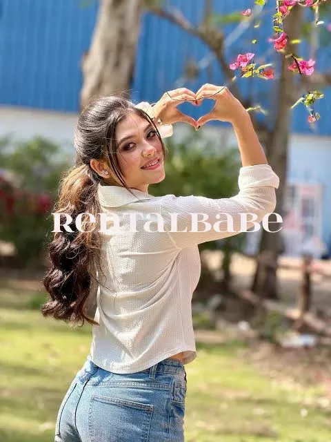 LOW PRICE REAL MEET SARVICE SAFE AND SECURE HIGH PROFILE INDIAN GIRLS