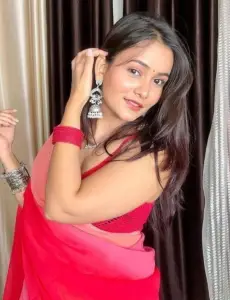 Surat call girl in 7250705161 available girl's - Call Girls in Surat