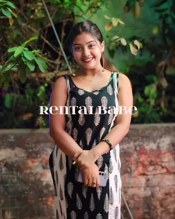 Hotal services and room service only cash payment rahta hai
