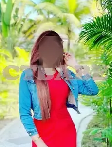 Sajal Ali is the perfect companion to share your bed near Ranchi