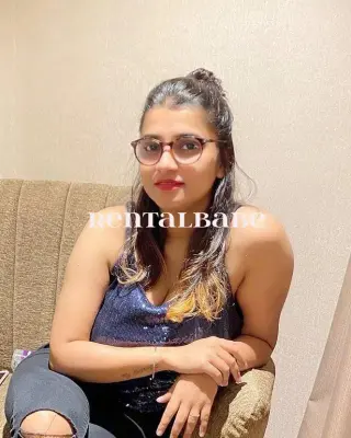 Riya cutiee pie girl
