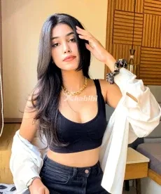 call girls in munirka best service (7303025131) delhi