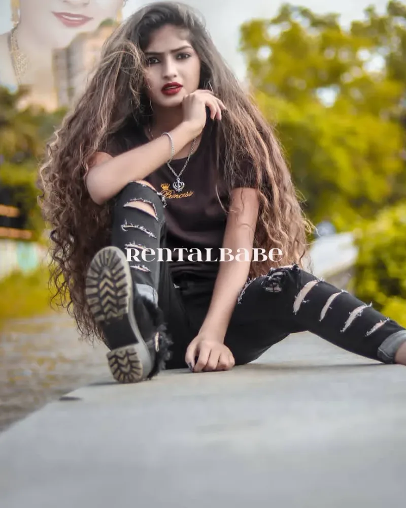 Sonipat priya call girl