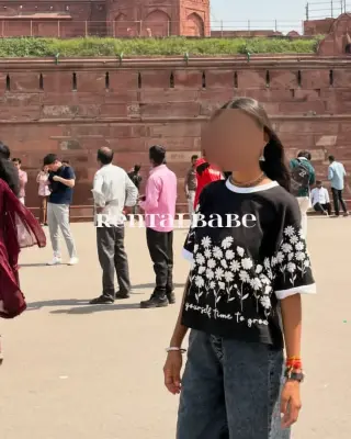 Mathura escort girls
