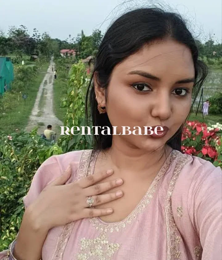 I am siya call girl bhabhi aunty hot model available for booking with Best Low p