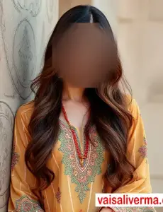 LOW PRICE CALL GIRLS IN Karol Bagh DELHI 70421 VIP ... - Call Girls in Delhi