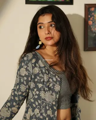 Koregaon park escort