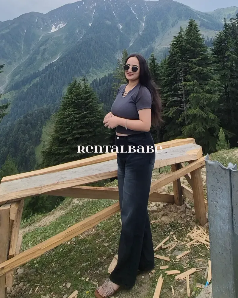 Get exotic pleasure with premium call girl service in Siliguri