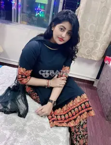 Hii i am Priya.I think I could fall madly in bed with you.