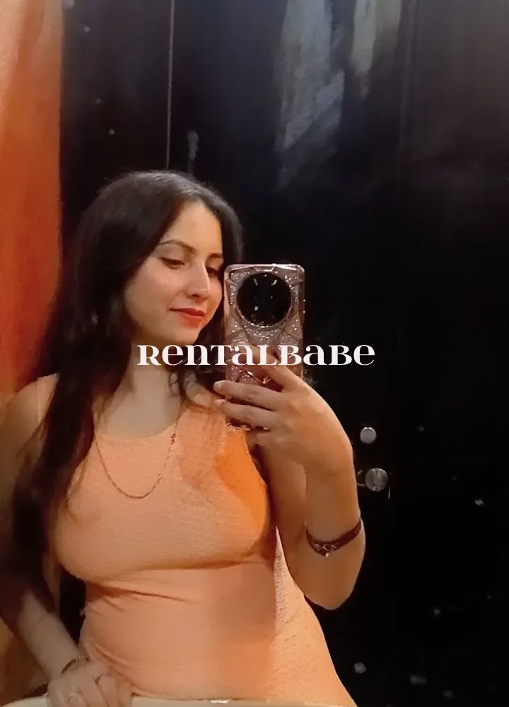Sakina High profile model available service hotel service