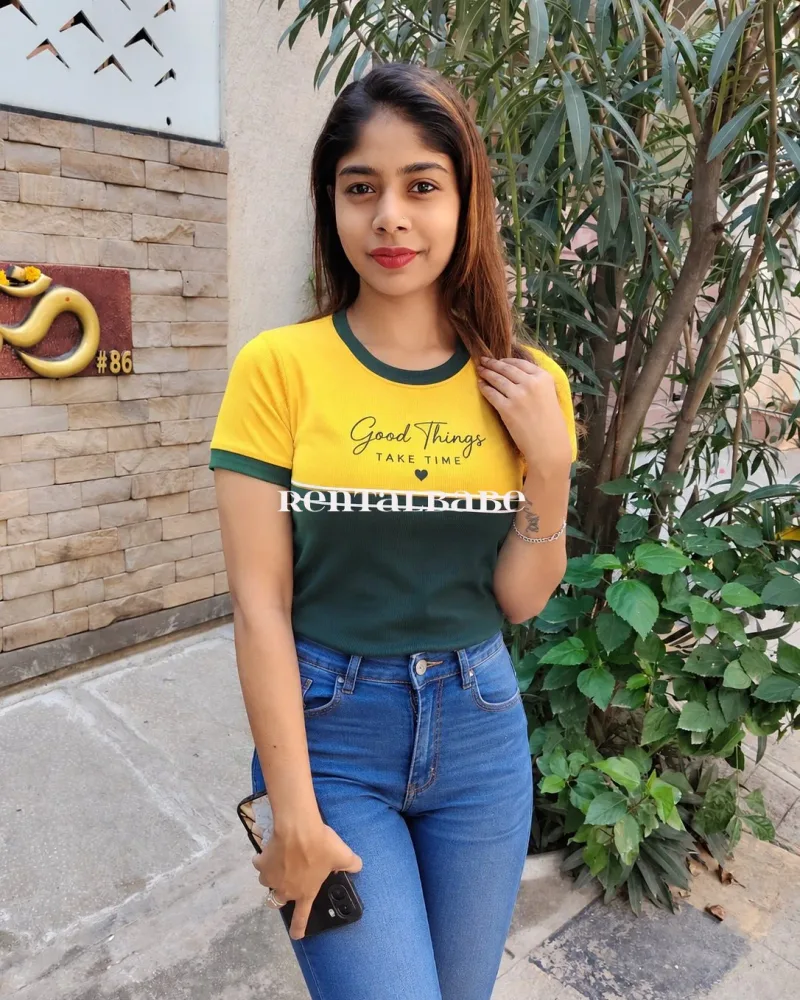 Adajan Call Girls ❤️8953371847♥️ Call Girls in Escort service
