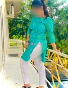 Come and enjoy a pleasurable adventure with Bareilly call girl Vidhya