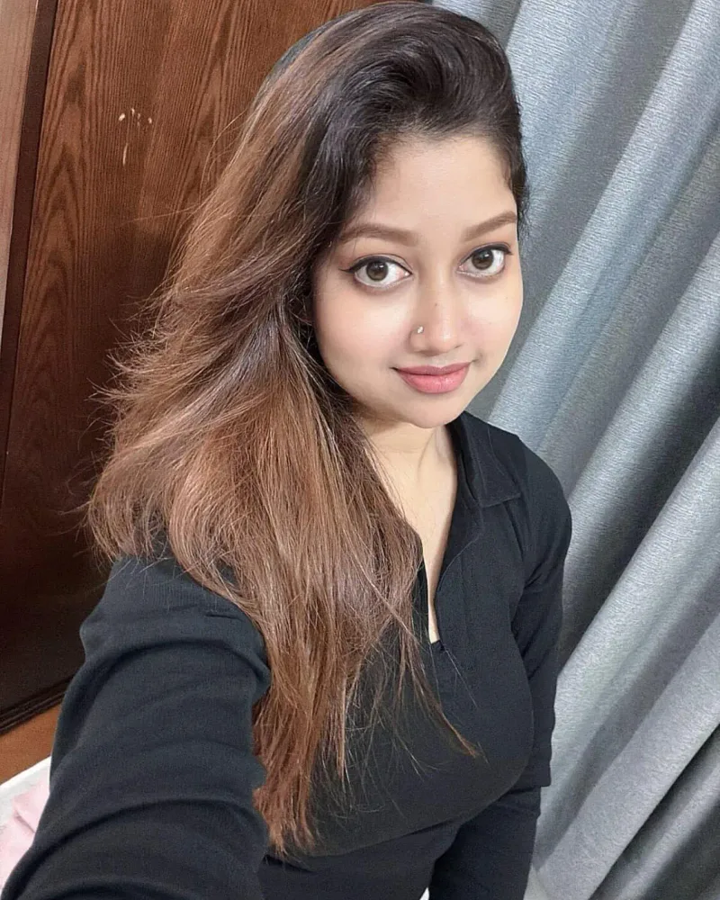 Welcome to my profile Aisha💓 here I'm independent girl⭐⭐ all photos are my own