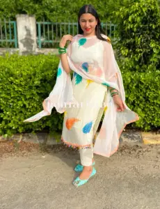 Verified Profiles with Original Photos - Call Girls in Raipur