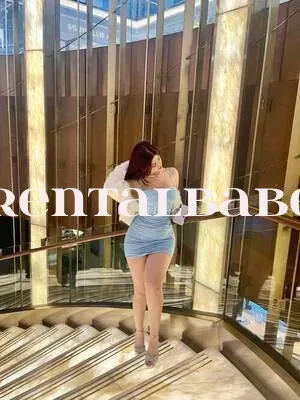 SLIM BEAUTY ℂALL GIRLS IN (Daryaganj) 𝓓ELHI@70421*04524 SERVICE