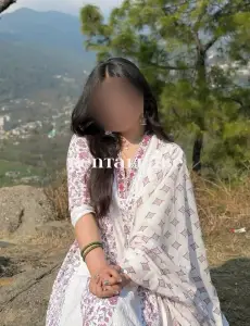 Real Madrid only cash payment full invoice service 💸💸💸💸 - Call Girls in Baner, Pune